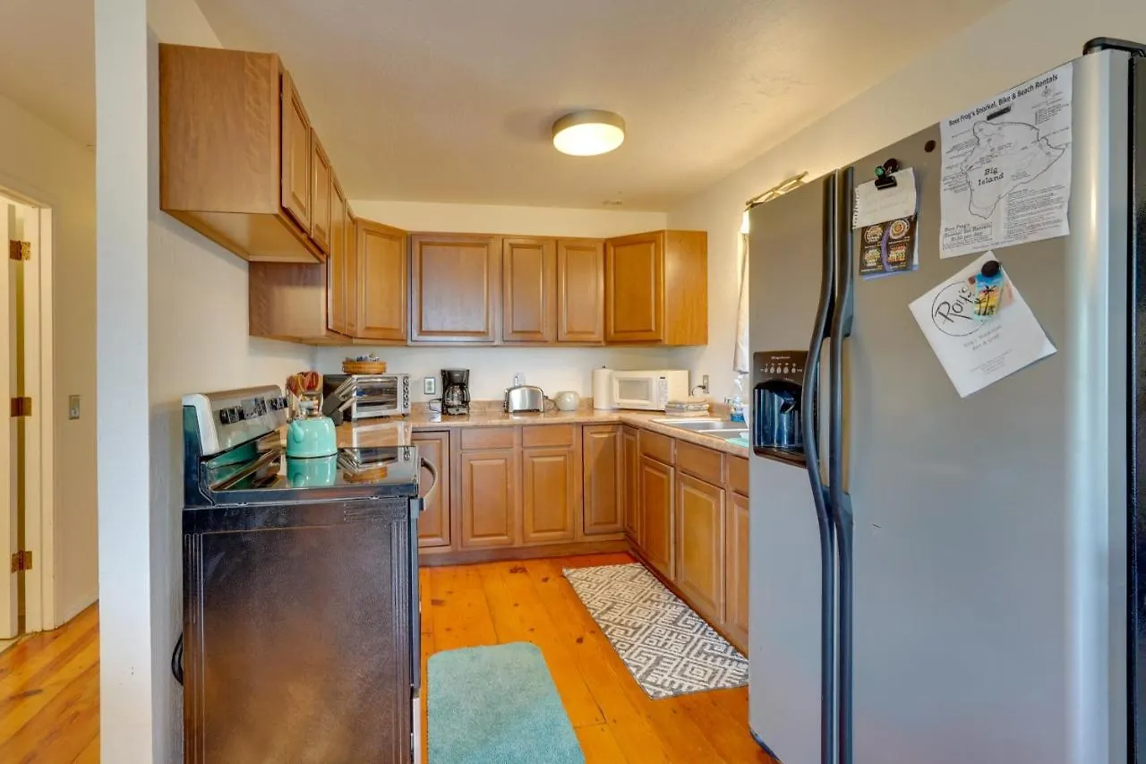Breezy Kailua-Kona Bungalow With Lanai And Ocean View! United States