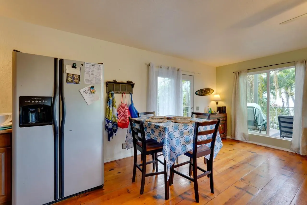 Holiday home Breezy Kailua-Kona Bungalow With Lanai And Ocean View! United States